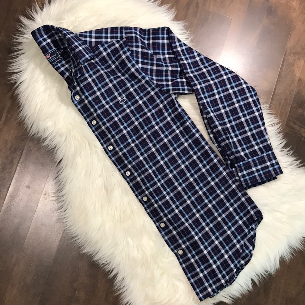 Vineyard Vines - NWOT button down shirt